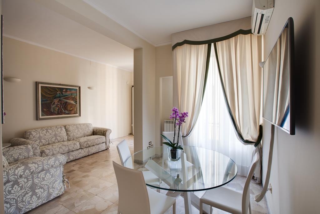 Kometa Suites & Apartments Floransa Oda fotoğraf